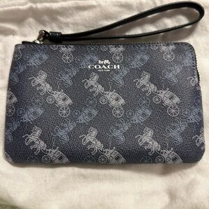 Coach Corner Zip Wristlet Horse And Carriage Blue